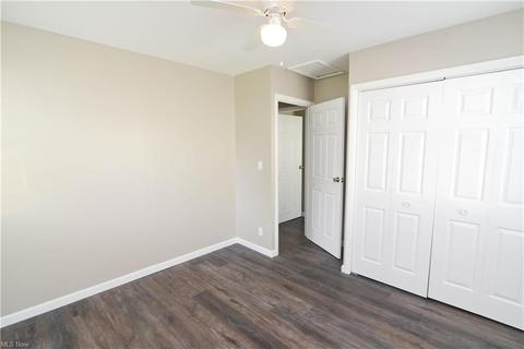 4065 Sylvia Ln, Youngstown, OH 44511 photo 21