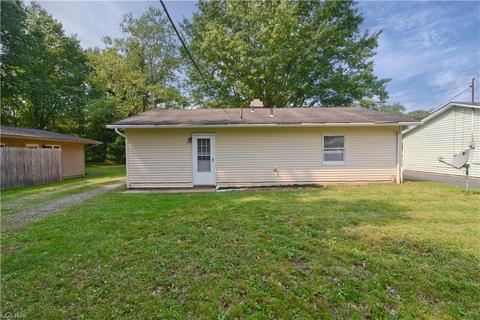 4065 Sylvia Ln, Youngstown, OH 44511 photo 28