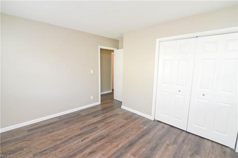 4065 Sylvia Ln, Youngstown, OH 44511 photo 19