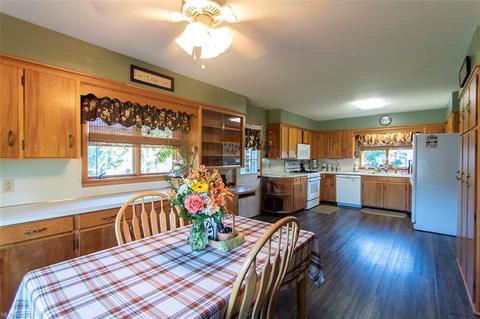 117 Maple Ave, Creston, OH 44217 photo 10