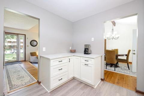 4574 Commodore Dr, Stow, OH 44224 photo 7