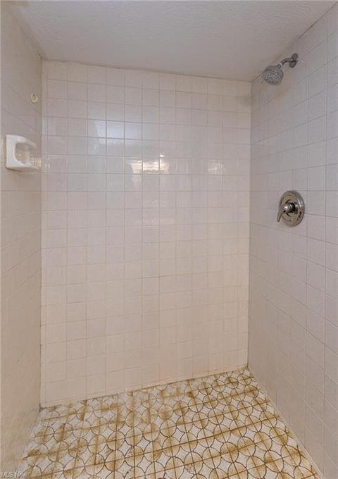 5453 Thomas St, Maple Heights, OH 44137 photo 27