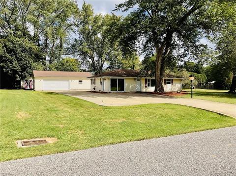 2187 James St, Ashtabula, OH 44004 photo 1