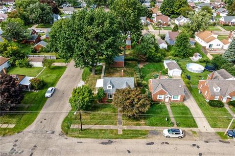 2945 15th St NW, Canton, OH 44708 photo 26