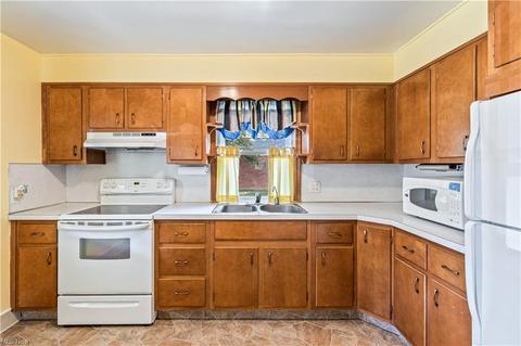 2945 15th St NW, Canton, OH 44708 photo 7