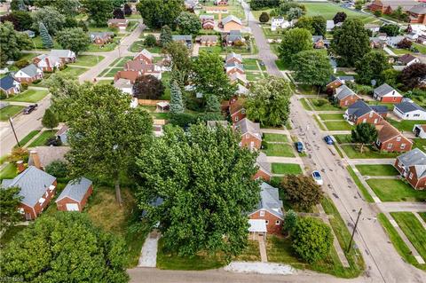 2945 15th St NW, Canton, OH 44708 photo 22