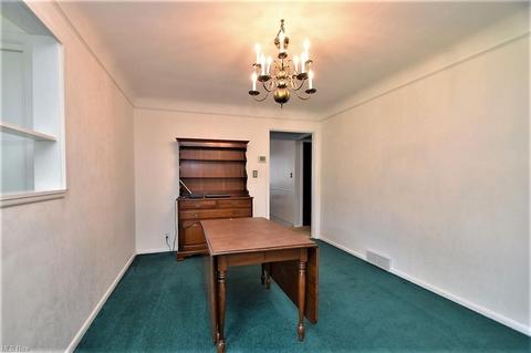 1015 Hanley, Lyndhurst, OH 44124 photo 8