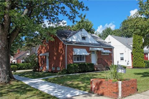 924 E 245th St, Euclid, OH 44123 photo 1