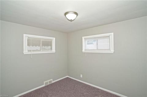 924 E 245th St, Euclid, OH 44123 photo 18