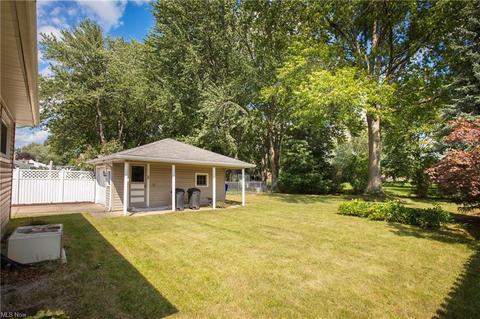 6419 Grosse Dr, Brook Park, OH 44142 photo 31