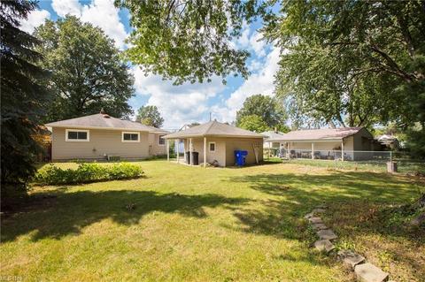 6419 Grosse Dr, Brook Park, OH 44142 photo 33