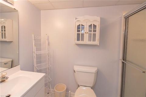 6419 Grosse Dr, Brook Park, OH 44142 photo 25
