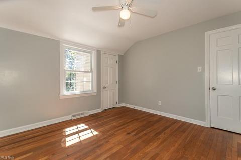 5276 Lynd Ave, Lyndhurst, OH 44124 photo 20