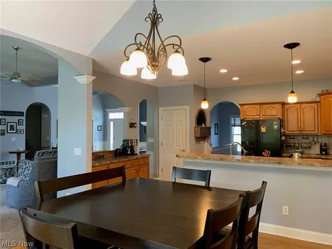 9293 Nichols Rd, Garrettsville, OH 44231 photo 28