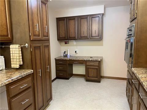 39562 Robert Ln, Elyria, OH 44035 photo 6