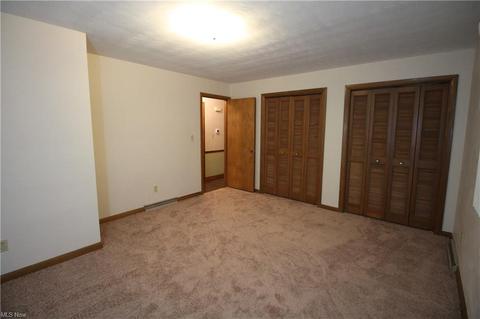 805 Poland Ave, Struthers, OH 44471 photo 11