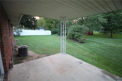 805 Poland Ave, Struthers, OH 44471 photo 20