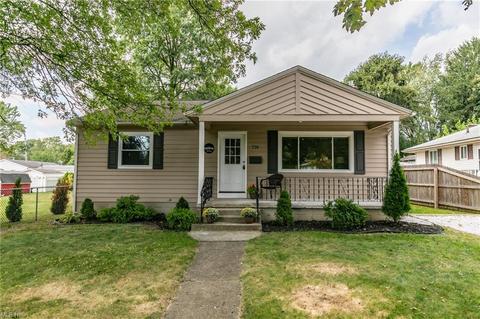 730 Clyde St, Akron, OH 44310 photo 1