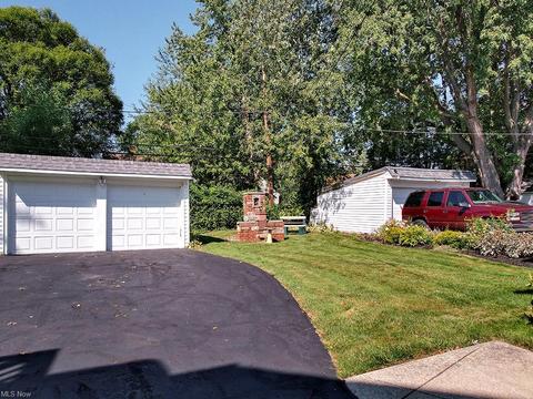 240 E 210th St, Euclid, OH 44123 photo 19