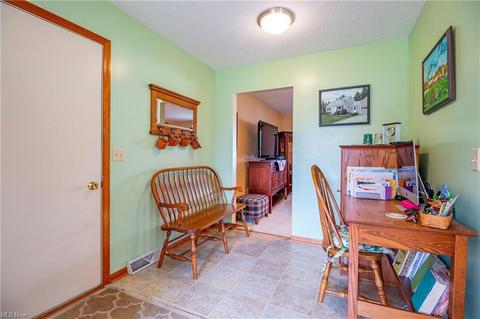 210 Hendrix Blvd, Lagrange, OH 44050 photo 8