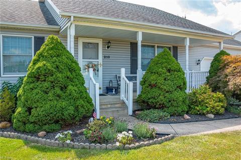 210 Hendrix Blvd, Lagrange, OH 44050 photo 3