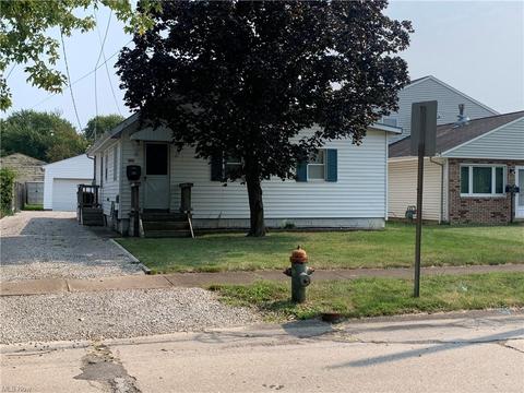309 Wesley Ave, Elyria, OH 44035 photo 1