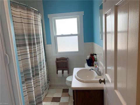 309 Wesley Ave, Elyria, OH 44035 photo 6