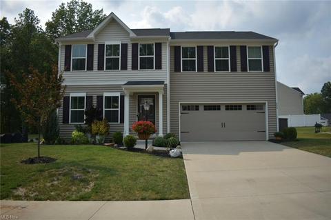 224 Karson Dr, Akron, OH 44312 photo 1