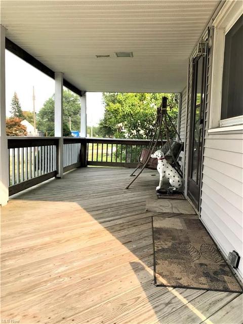 2540 E 38th St, Lorain, OH 44055 photo 3
