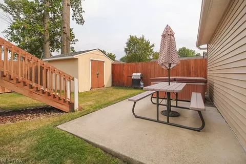 1946 E 37th St, Lorain, OH 44055 photo 18