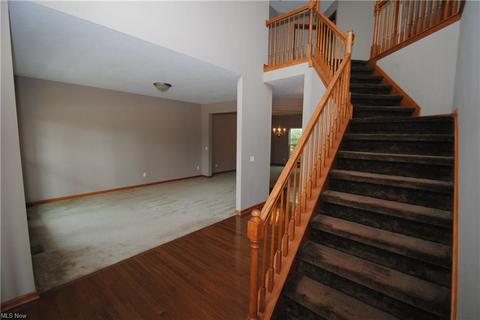 4561 Bellow Dr, Lorain, OH 44053 photo 11