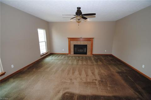 4561 Bellow Dr, Lorain, OH 44053 photo 8