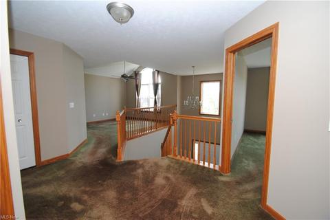 4561 Bellow Dr, Lorain, OH 44053 photo 19