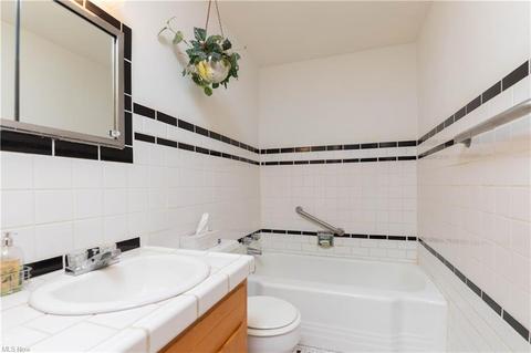 456 Como St, Struthers, OH 44471 photo 10