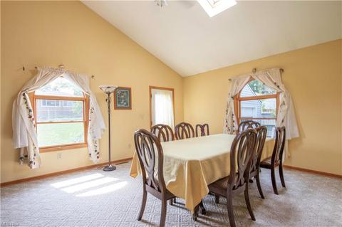 456 Como St, Struthers, OH 44471 photo 6