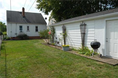 3202 Ingleside Dr, Parma, OH 44134 photo 24