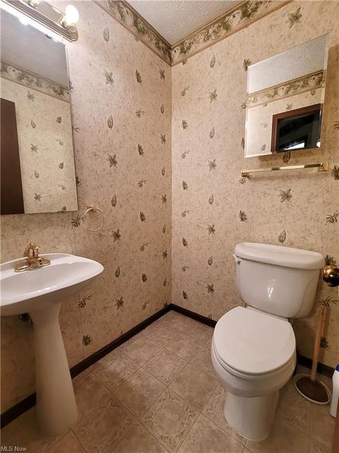 3625 Barrington Pl NW, Canton, OH 44708 photo 13