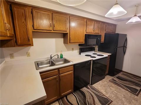 3625 Barrington Pl NW, Canton, OH 44708 photo 7