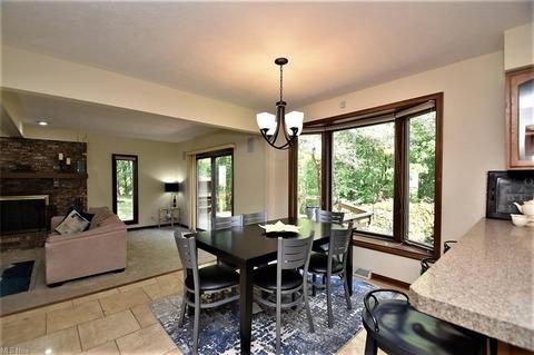 37285 Valley Forge Dr, Solon, OH 44139 photo 11