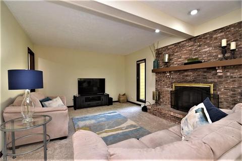 37285 Valley Forge Dr, Solon, OH 44139 photo 14