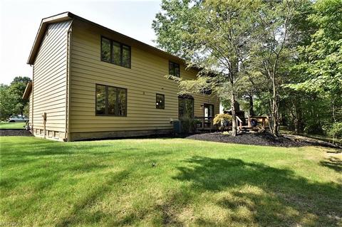 37285 Valley Forge Dr, Solon, OH 44139 photo 31
