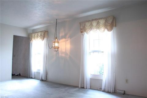 120 Brookvalley Dr, Elyria, OH 44035 photo 4