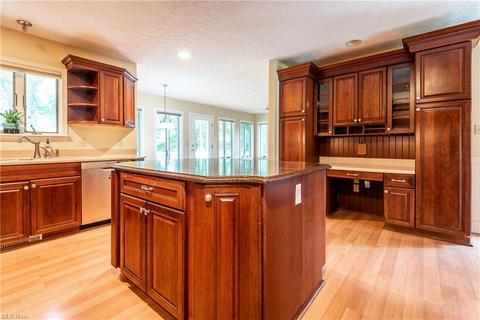 4151 Marks Ave, Rootstown, OH 44272 photo 12