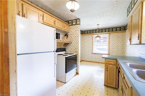 2945 19th St NW, Canton, OH 44708 photo 4