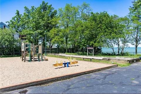 90 E 216th St, Euclid, OH 44123 photo 23