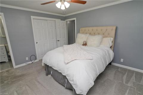 469 Jaronte Dr, Youngstown, OH 44512 photo 24
