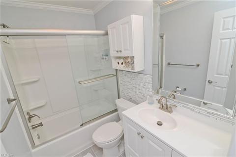 469 Jaronte Dr, Youngstown, OH 44512 photo 19