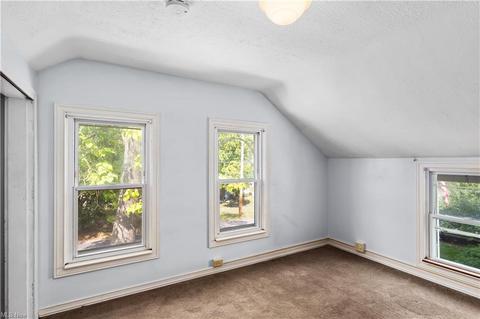 365 Columbus St, Elyria, OH 44035 photo 19