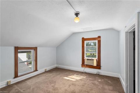 365 Columbus St, Elyria, OH 44035 photo 21