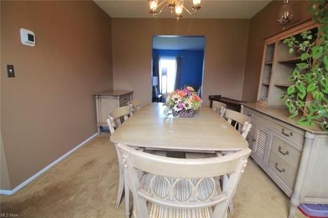 1943 David Ave, Parma, OH 44134 photo 9
